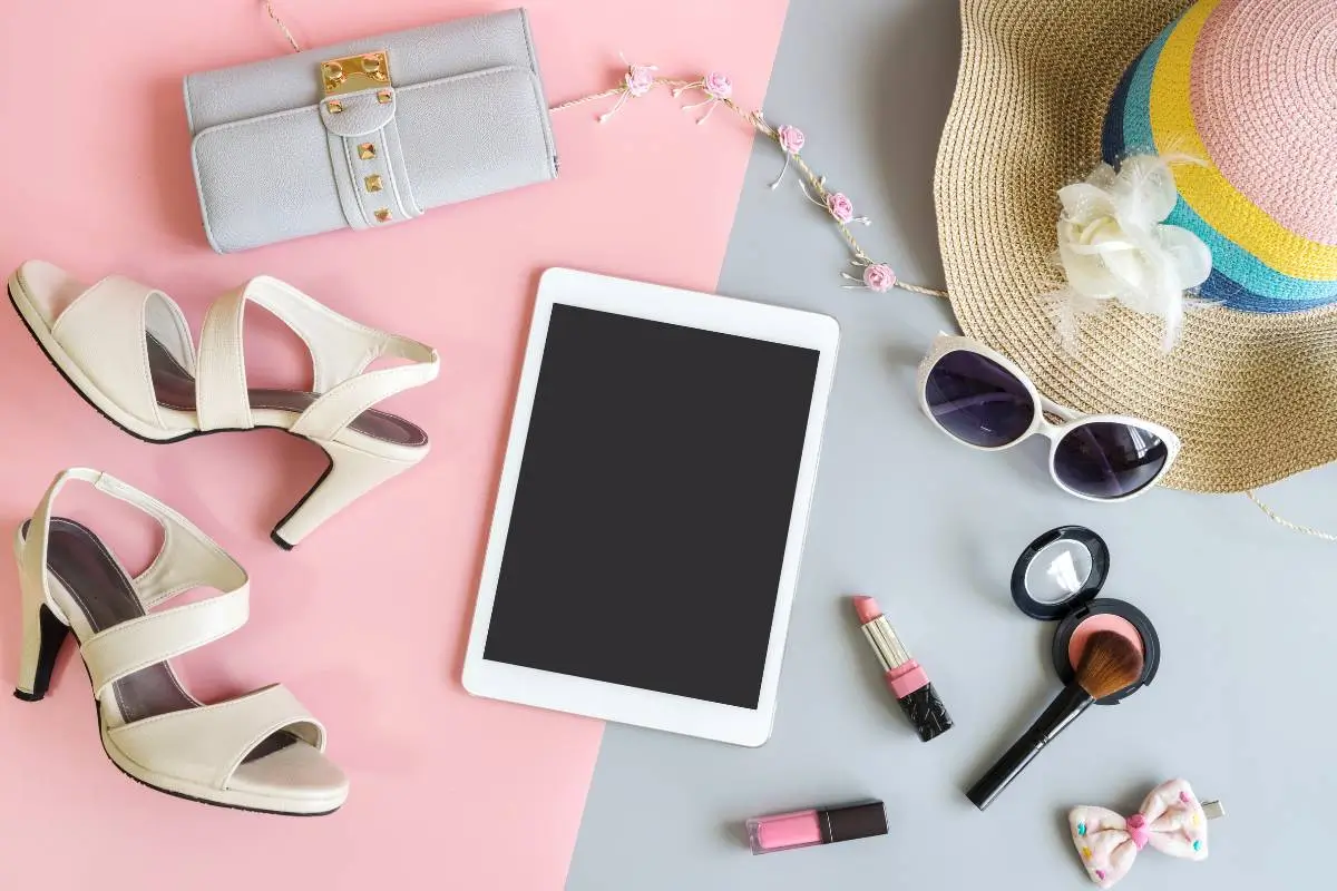 Combinações de cores e estampas para um visual casual chic no calor Combinações de cores e estampas para um visual casual chic no calor