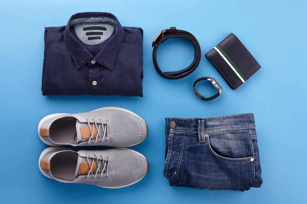 Os melhores acessórios de verão para homens: elegância e estilo em um só lugar Os melhores acessórios de verão para homens: elegância e estilo em um só lugar