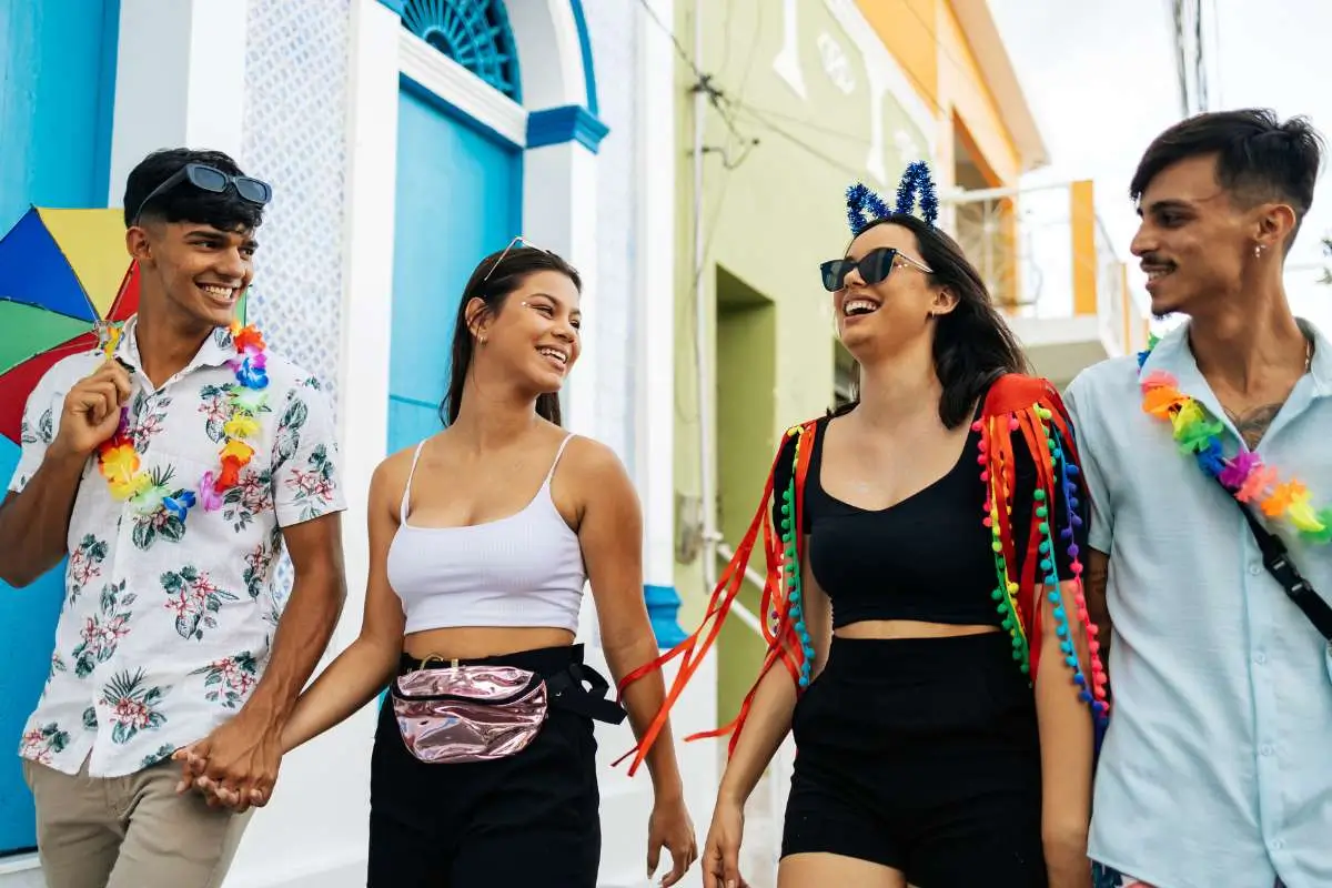 Descubra os melhores acessórios para arrasar no carnaval!